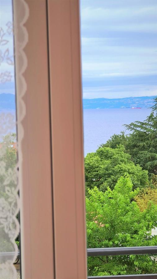 Apartment Karamarko Malinska Εξωτερικό φωτογραφία