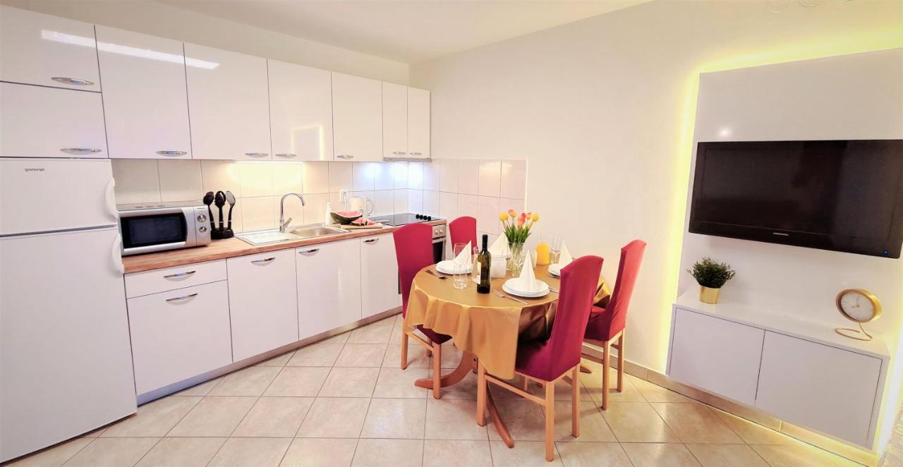 Apartment Karamarko Malinska Εξωτερικό φωτογραφία