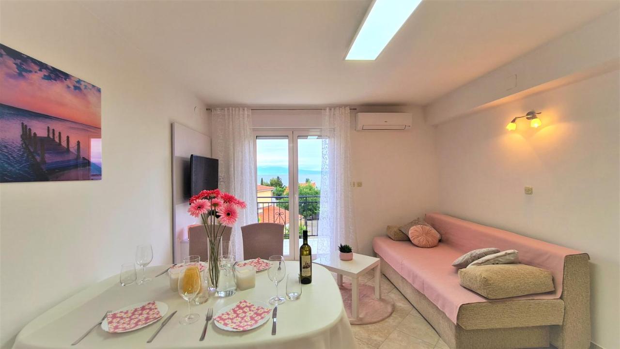 Apartment Karamarko Malinska Εξωτερικό φωτογραφία