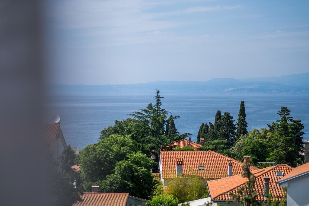 Apartment Karamarko Malinska Εξωτερικό φωτογραφία